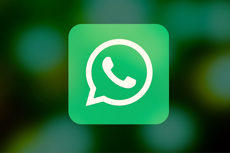 If you are using the old version of iPhone or Android, you can’t use WhatsApp in your phone from next year