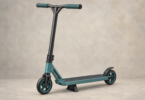 Illustration of a stationary unbranded stunt scooter with fixed handlebars and two small wheels.